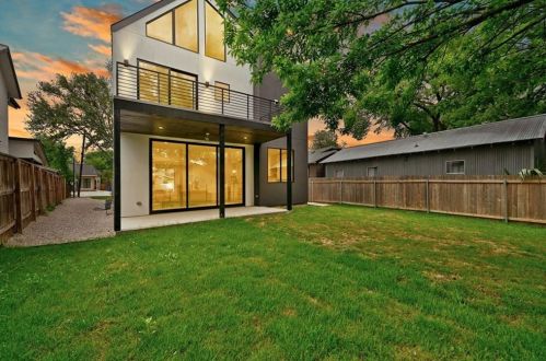 1807 Collier St, Austin TX 78704-2911 exterior