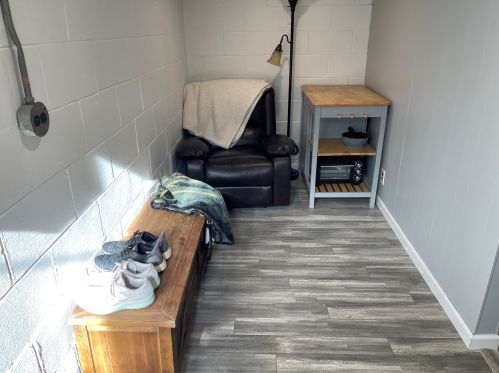 4468 65, Milwaukee WI 53220-3420 exterior