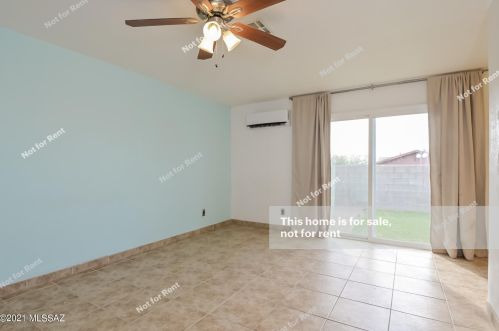 7005 Camino De Ln Tierra, Tucson AZ 85705-1008 exterior