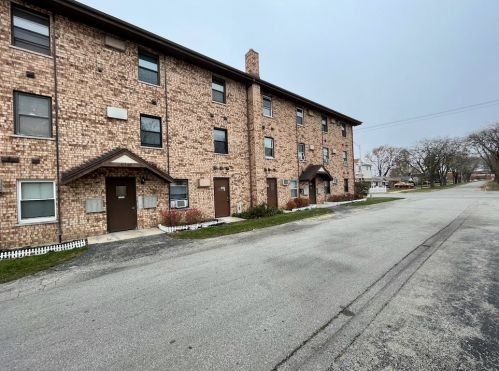 3821 123rd St, Chicago IL 60803-3727 exterior