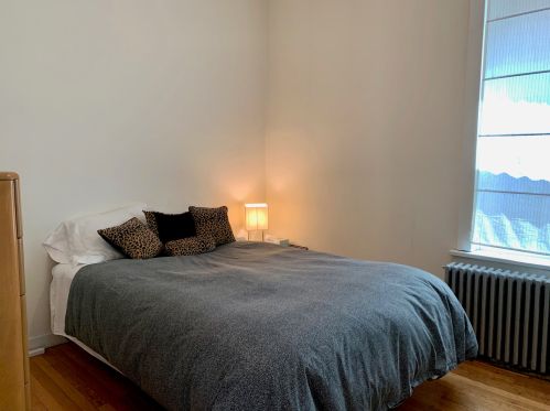 1424 Warner Ave, Chicago IL 60618-2314 exterior