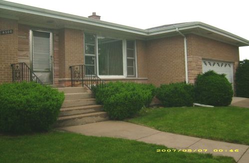 4500 Plainfield Ave, Chicago IL  60706-4335 exterior
