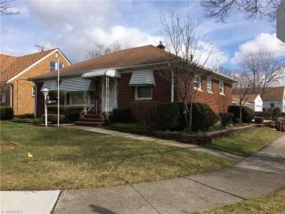 4129 Feiner Dr, Cleveland, OH 44122-6833