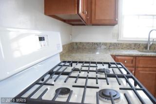 2036 Woodstock St, Arlington VA  22207-2414 exterior