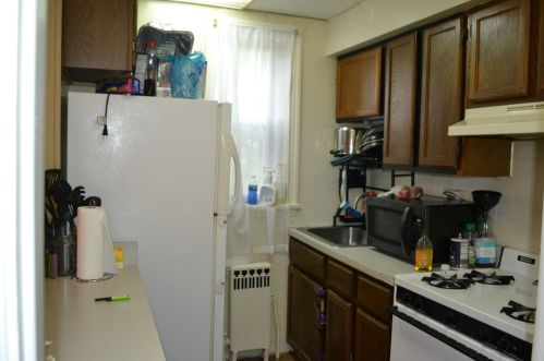 2023 Delaware Ave, Pittsburgh PA 15218-1875 exterior