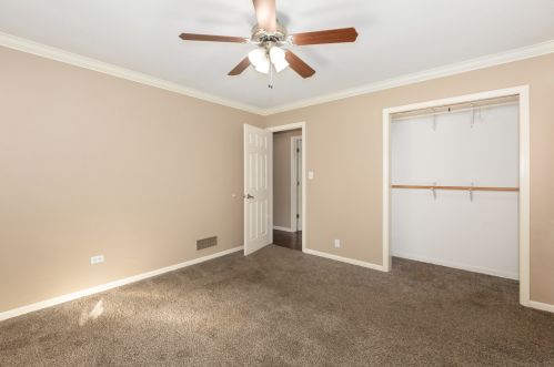 1411 Clement St, Joliet IL 60435-1718 exterior