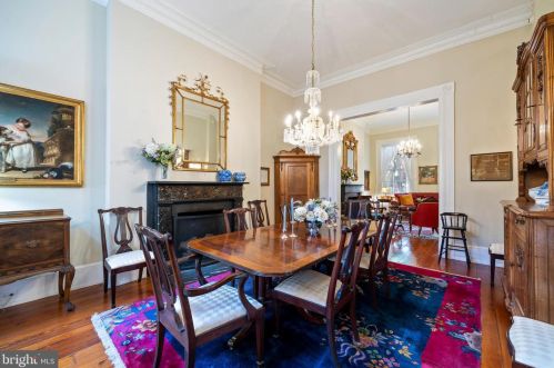 1016 Clinton St, Philadelphia PA 19107-6017 exterior