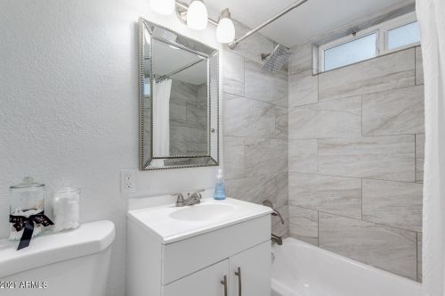 395 21st Ave, Phoenix AZ 85027-3422 exterior