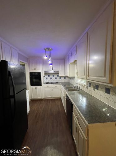 565 Maribee Dr, Tucker GA exterior