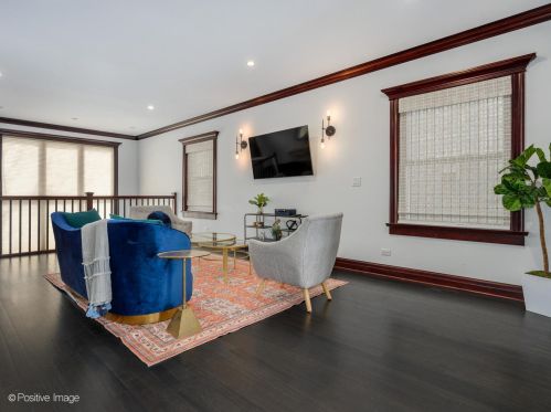 1822 Erie St, Chicago IL  60622-5519 exterior