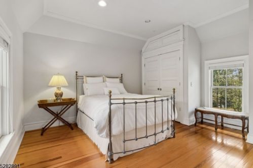 238 Clark St, Westfield NJ 07090-4012 exterior