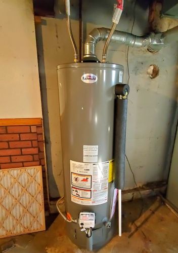 235 Schryver Ave, Bull Valley IL 60098-3960 exterior