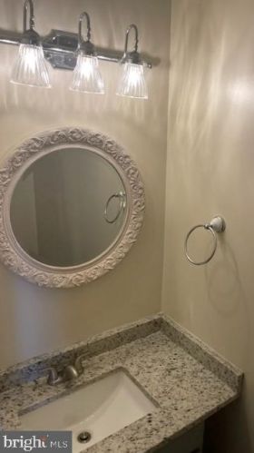 131 Orchard Ln, Hanover PA  17331-5016 exterior