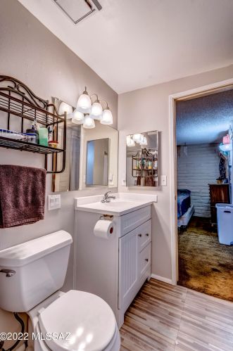 8532 Calle Bolivar, Tucson AZ  85715-5409 exterior