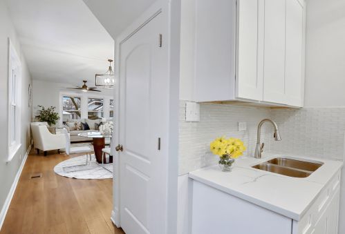 11347 Parnell Ave, Chicago IL 60628-7440 exterior