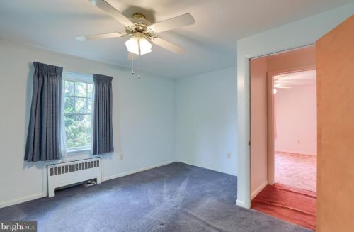 830 Imperial Dr, Lancaster PA 17601-2015 exterior