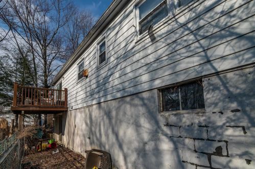 82 Tamarack Hl Dr, Poughkeepsie NY 12603-1112 exterior