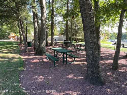 710 Bluebell Dr, Jackson Twp NJ  08527-4113 exterior