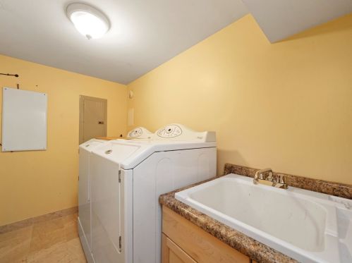 3407 Newcastle Ave, Chicago IL 60634-4832 exterior