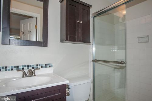 6528 Brookleigh Way, Alexandria VA exterior