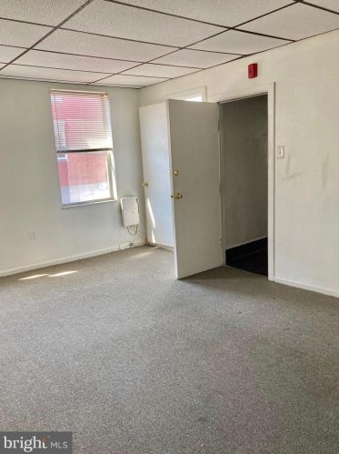 1241 6 St, Philadelphia PA 19140-2509 exterior