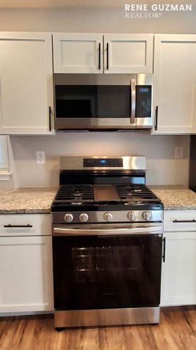 859 Aldon St, Wyoming MI exterior