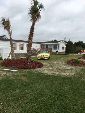 102 Dogwood St, Fort Macon Coast Guard Base, NC 28512-5101