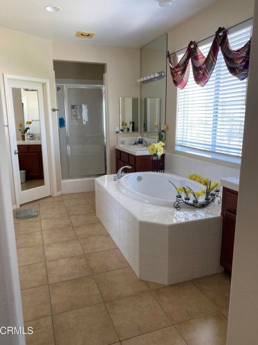 1331 Martin Luther King Jr Dr, Oxnard CA  93030-2575 exterior