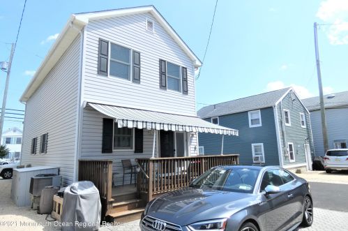 3031 Route 35, Lavallette NJ 08735-1929 exterior