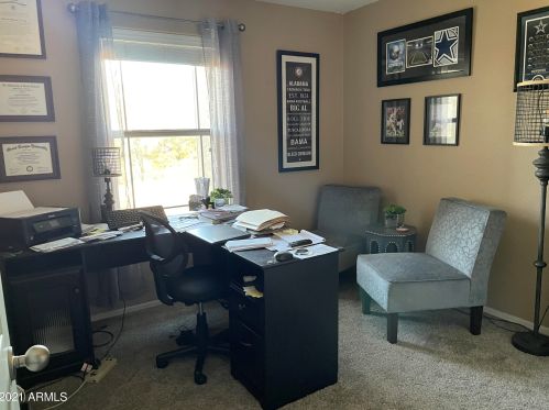 3060 Dunbar Dr, Phoenix AZ 85041-6349 exterior