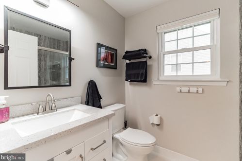 62 Presidential Dr, Limerick PA  19468-3461 exterior