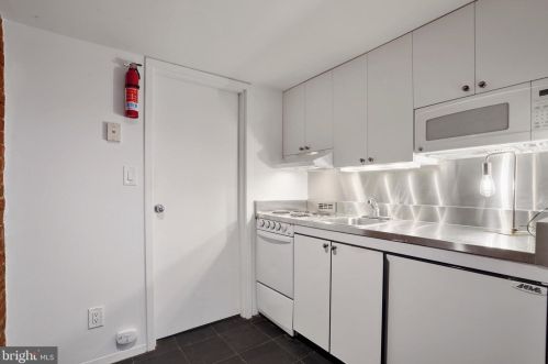 13 9, Washington DC 20001-4427 exterior