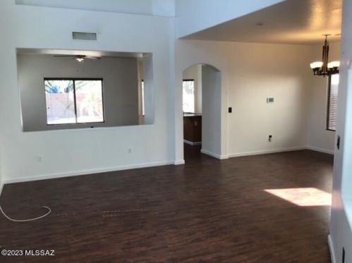 7916 Baja Stone Ave, Tucson AZ  85756-8477 exterior