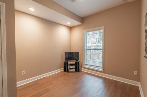 1110 Francis St, Atlanta GA 30318-5322 exterior