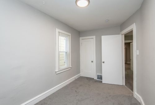 5308 38th St, Milwaukee WI  53209-4737 exterior