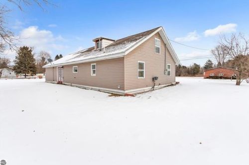 200 Case St, Marion MI 49665-9709 exterior