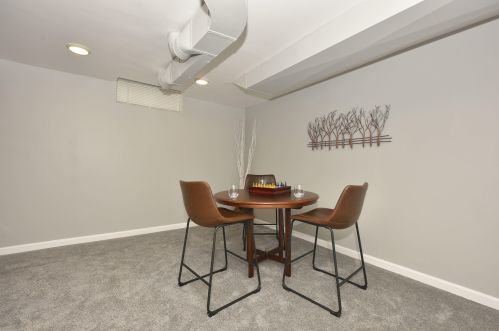 4373 52, Milwaukee WI 53218-5004 exterior