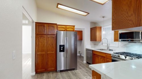 84 Seville, Tustin CA 92780-5958 exterior