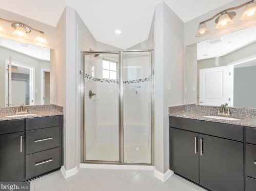 22213 Broadway Ave, Clarksburg MD 20871-3430 exterior