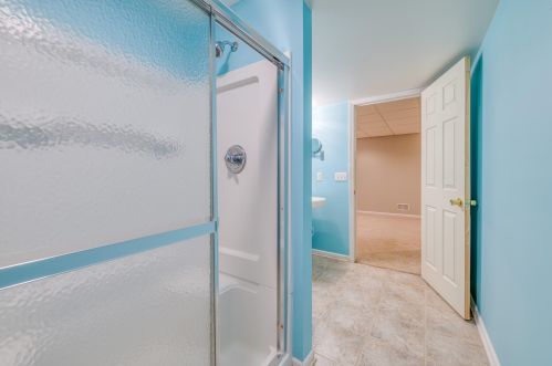 27526 Rolling Pines Ct, Lawton MI 49065-8601 exterior