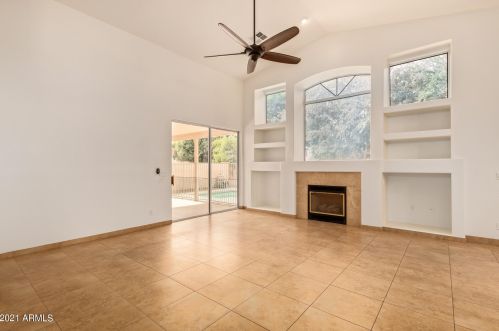 962 Brandon Dr, Chandler AZ 85226-1703 exterior