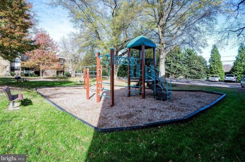 9800 Georgia Ave, Silver Spring MD  20902-5234 exterior