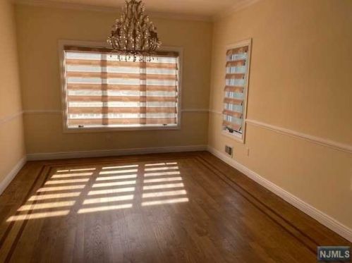 286 Tenafly Rd, Tenafly NJ 07670-2530 exterior