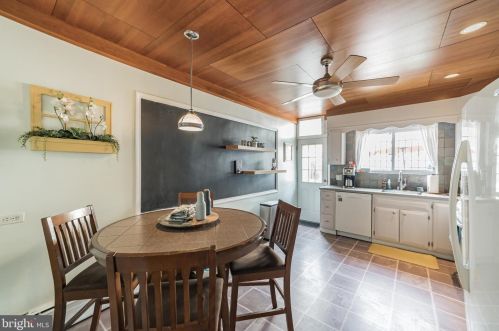 1638 12 St, Philadelphia PA 19148-1510 exterior