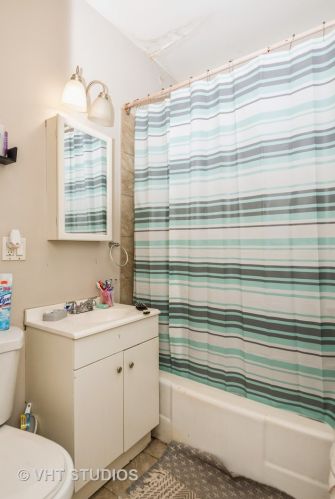 901 Central Park Ave, Chicago IL 60805-1463 exterior