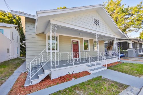 1021 Columbus Dr, Tampa FL 33605-3334 exterior