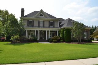 3298 Reflecting Dr, Chattanooga, TN 37415-5652