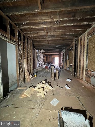 4924 Greene St, Philadelphia PA  19144-6031 exterior