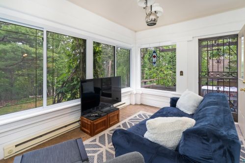 702 Woodland Ave, Duluth MN 55812-1425 exterior