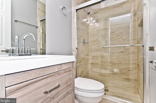 4650 Hayes St, Washington DC 20019-3611 exterior